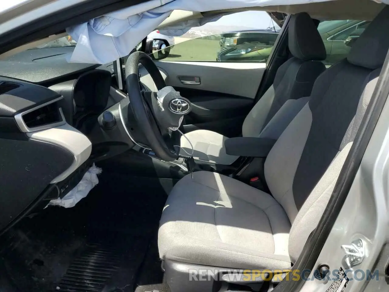 7 Photograph of a damaged car JTDEPRAEXLJ012896 TOYOTA COROLLA 2020