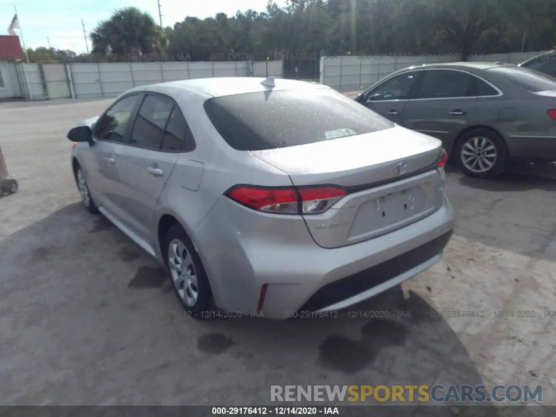 3 Photograph of a damaged car JTDEPRAEXLJ014597 TOYOTA COROLLA 2020