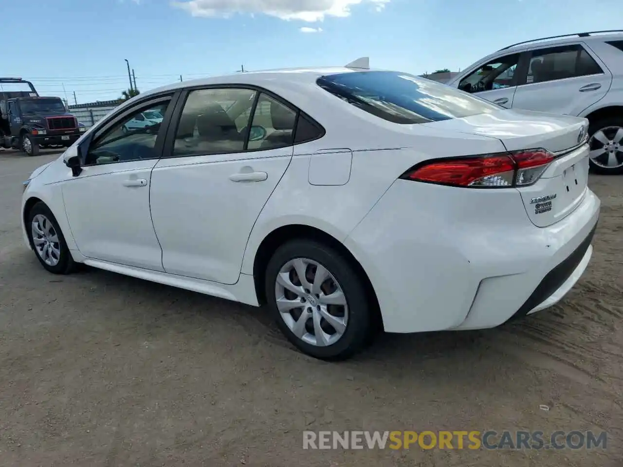 2 Photograph of a damaged car JTDEPRAEXLJ015362 TOYOTA COROLLA 2020