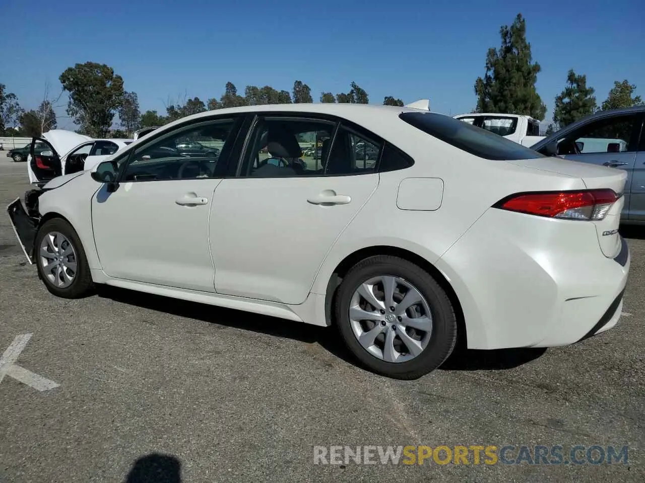 2 Photograph of a damaged car JTDEPRAEXLJ015488 TOYOTA COROLLA 2020