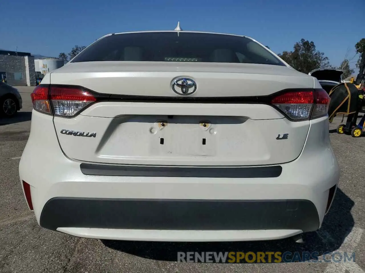 6 Photograph of a damaged car JTDEPRAEXLJ015488 TOYOTA COROLLA 2020
