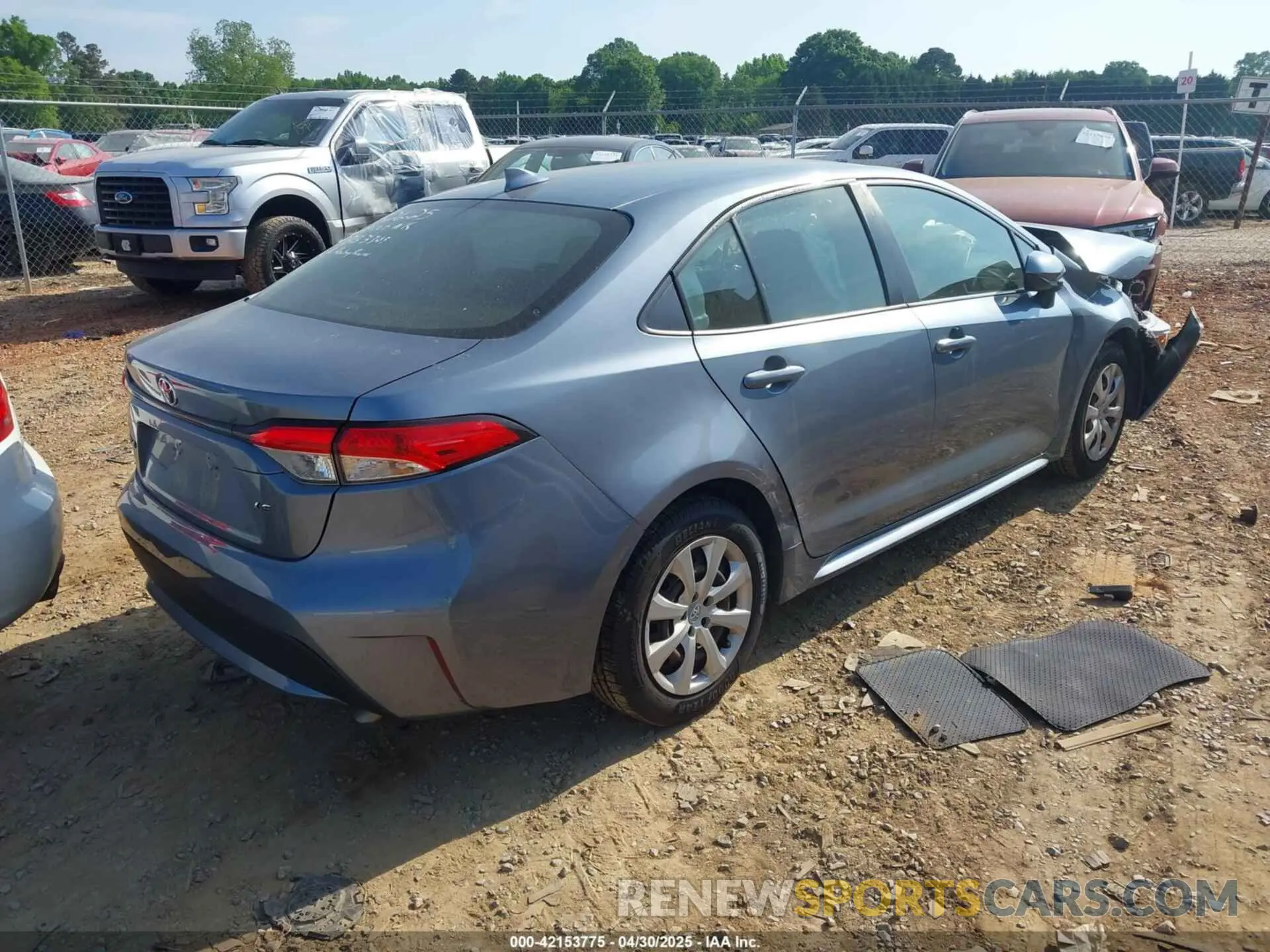 4 Photograph of a damaged car JTDEPRAEXLJ018939 TOYOTA COROLLA 2020