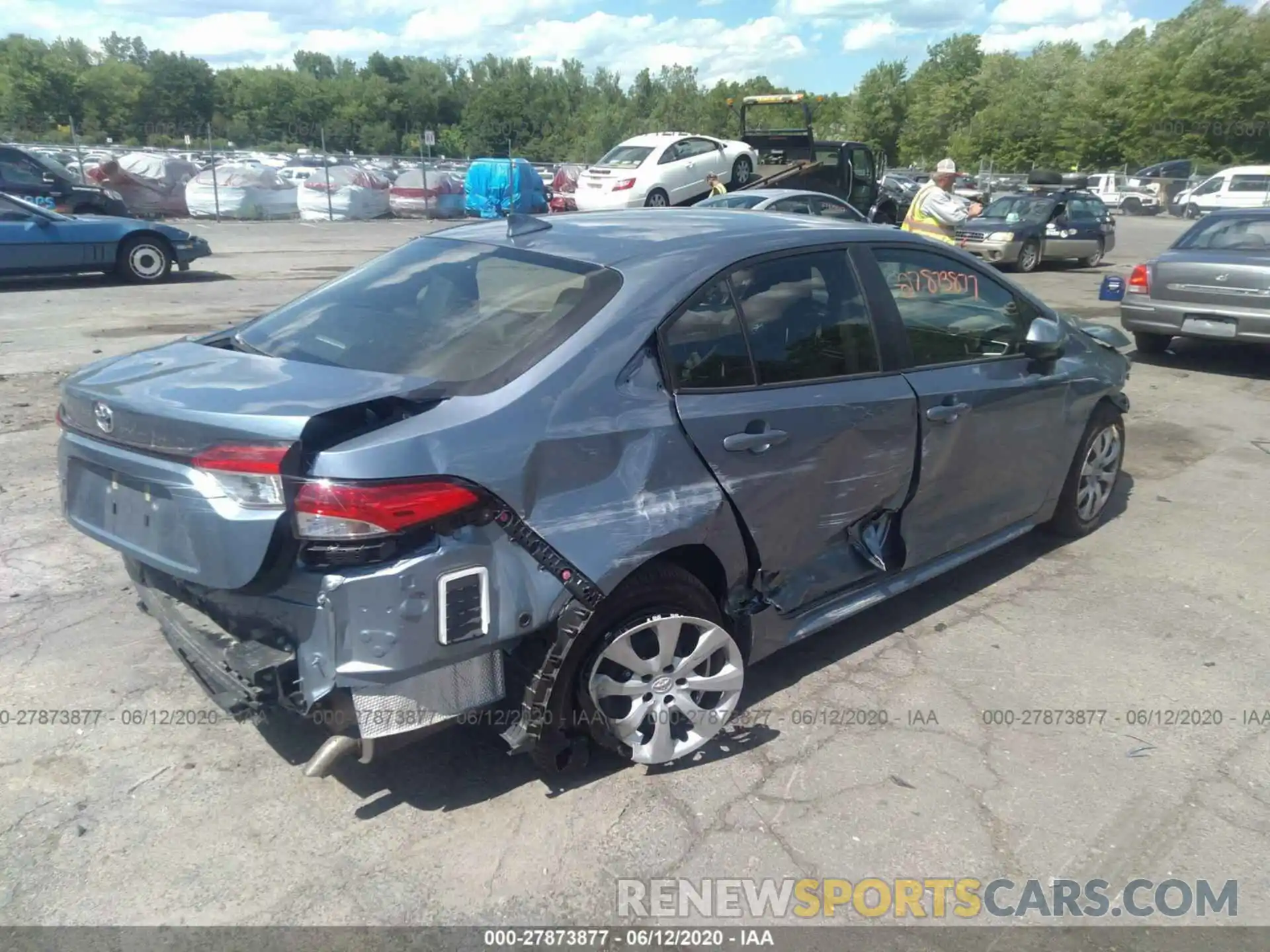 4 Photograph of a damaged car JTDEPRAEXLJ022831 TOYOTA COROLLA 2020