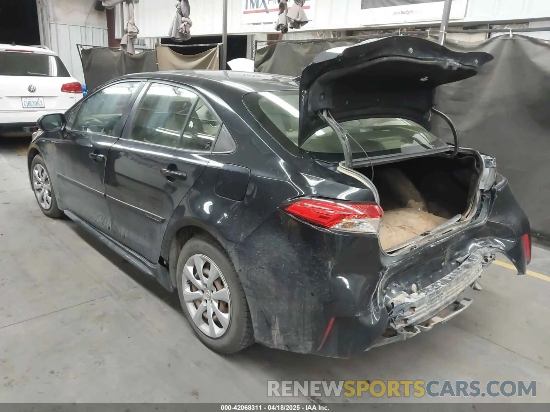 3 Photograph of a damaged car JTDEPRAEXLJ031514 TOYOTA COROLLA 2020
