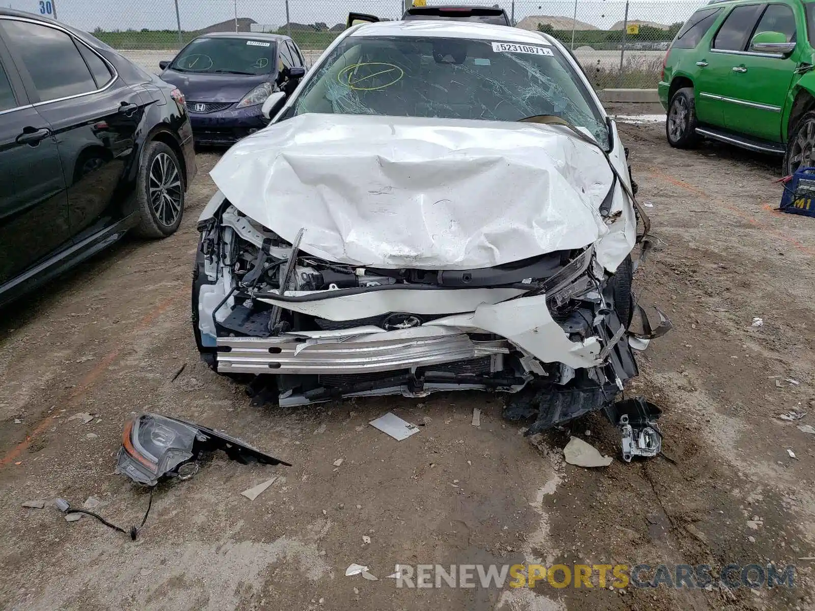 9 Photograph of a damaged car JTDEPRAEXLJ031996 TOYOTA COROLLA 2020