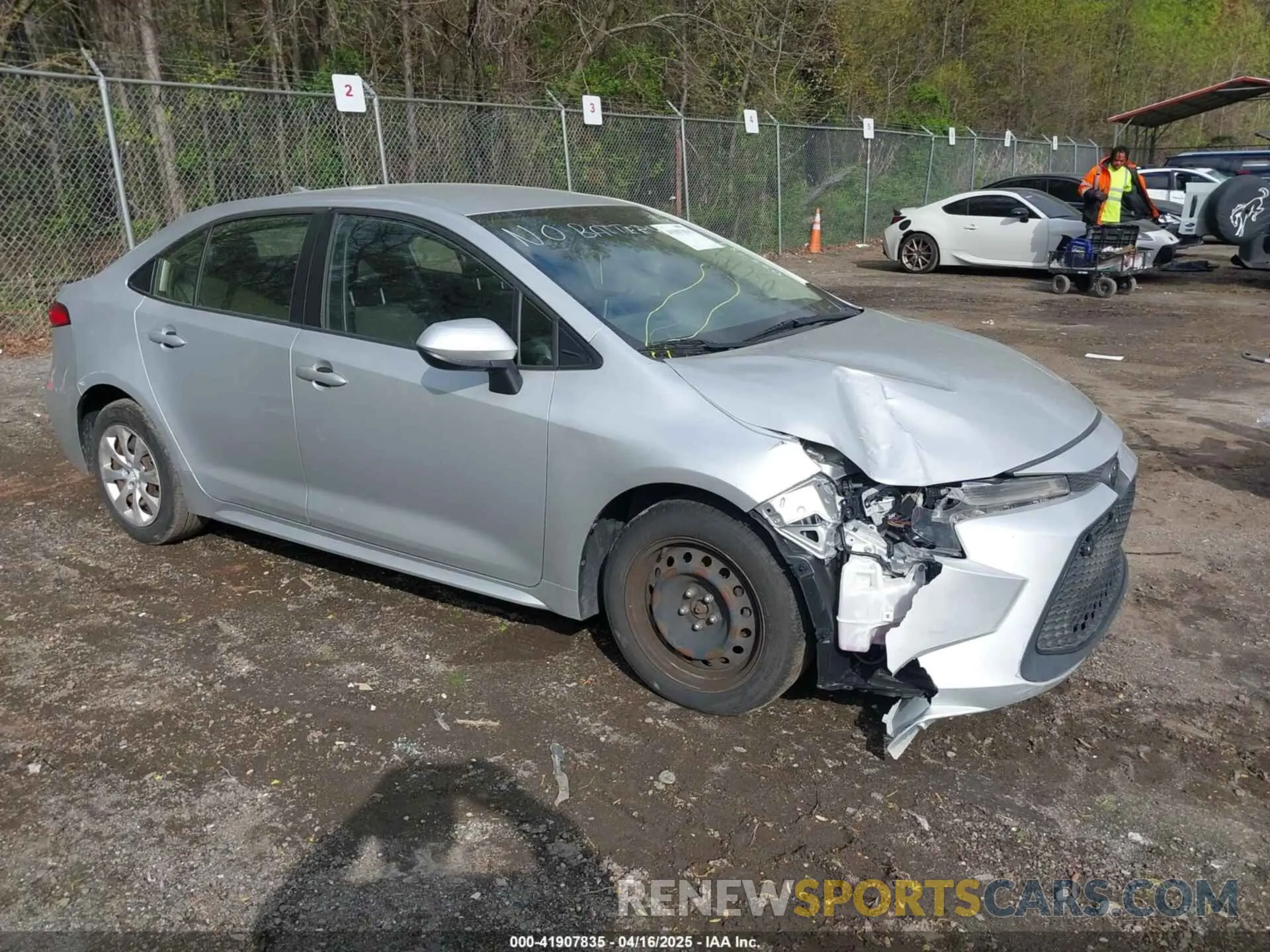 1 Photograph of a damaged car JTDEPRAEXLJ032789 TOYOTA COROLLA 2020