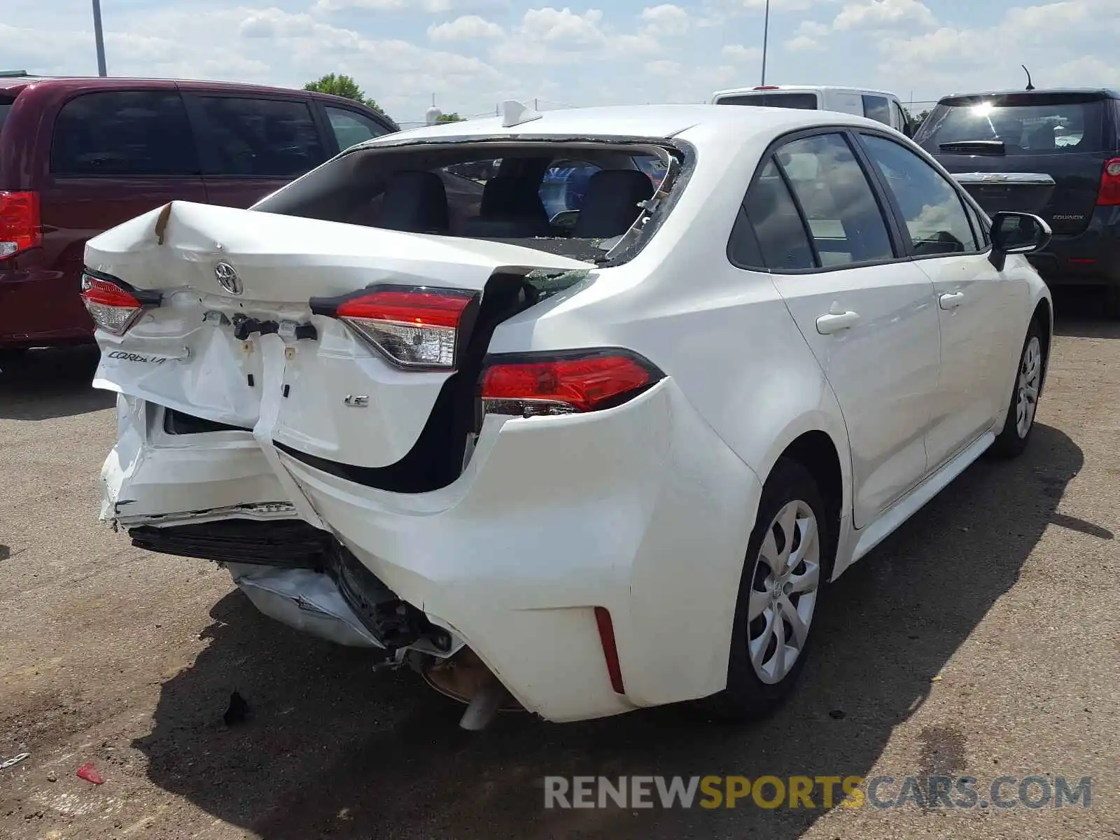 4 Photograph of a damaged car JTDEPRAEXLJ039421 TOYOTA COROLLA 2020