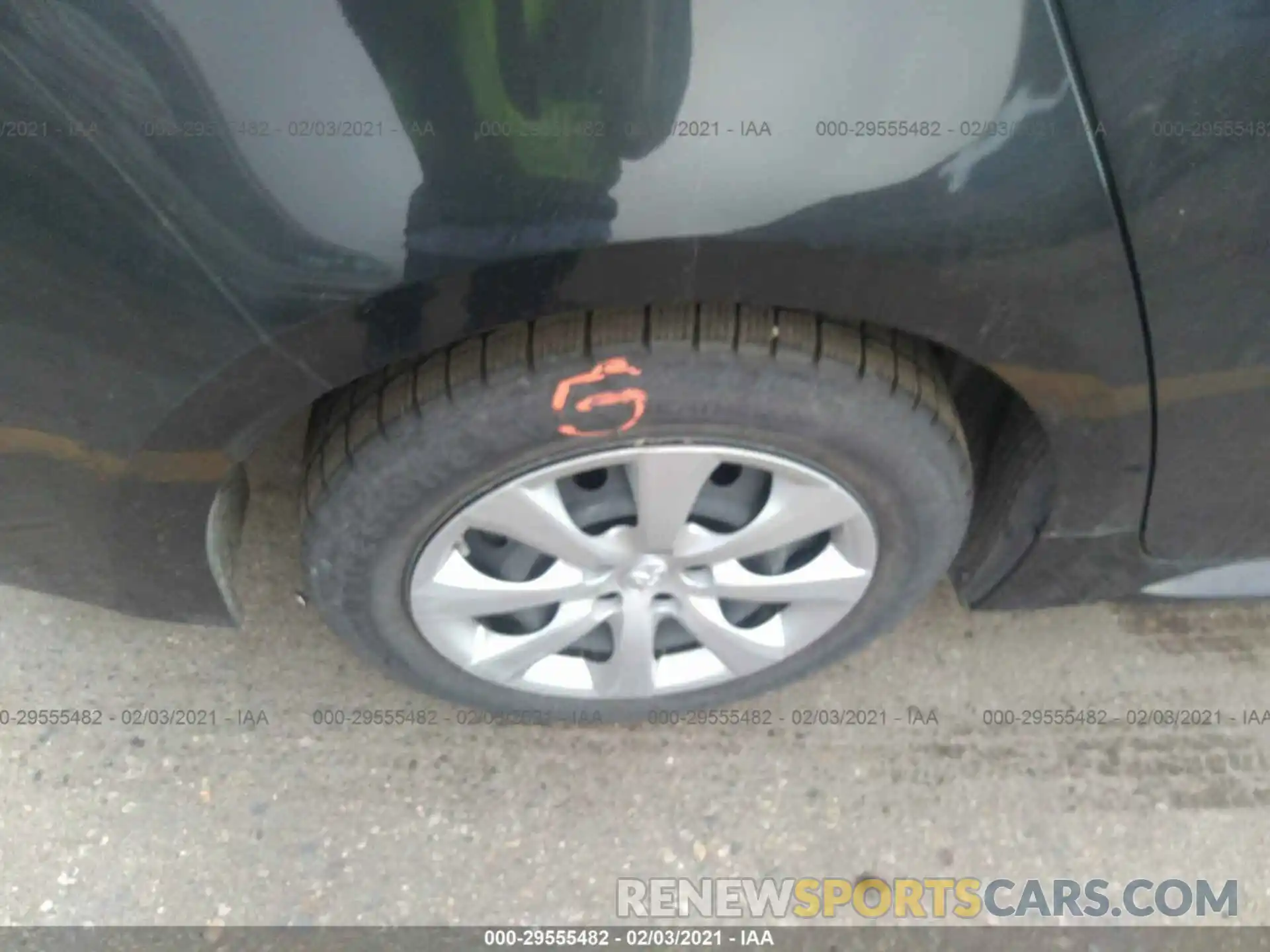 16 Photograph of a damaged car JTDEPRAEXLJ044067 TOYOTA COROLLA 2020