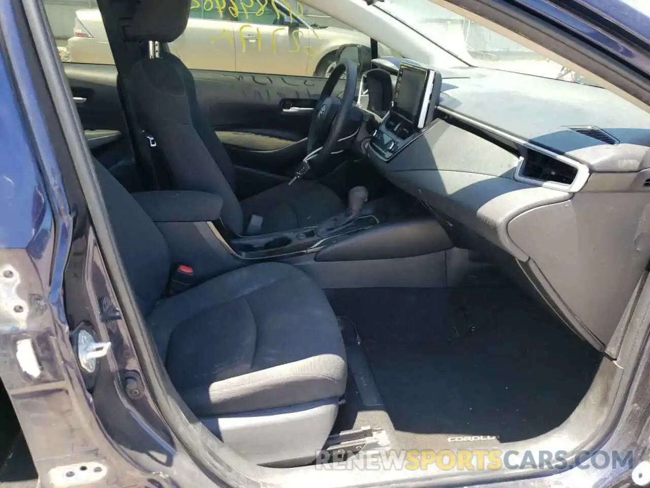 5 Photograph of a damaged car JTDEPRAEXLJ045249 TOYOTA COROLLA 2020