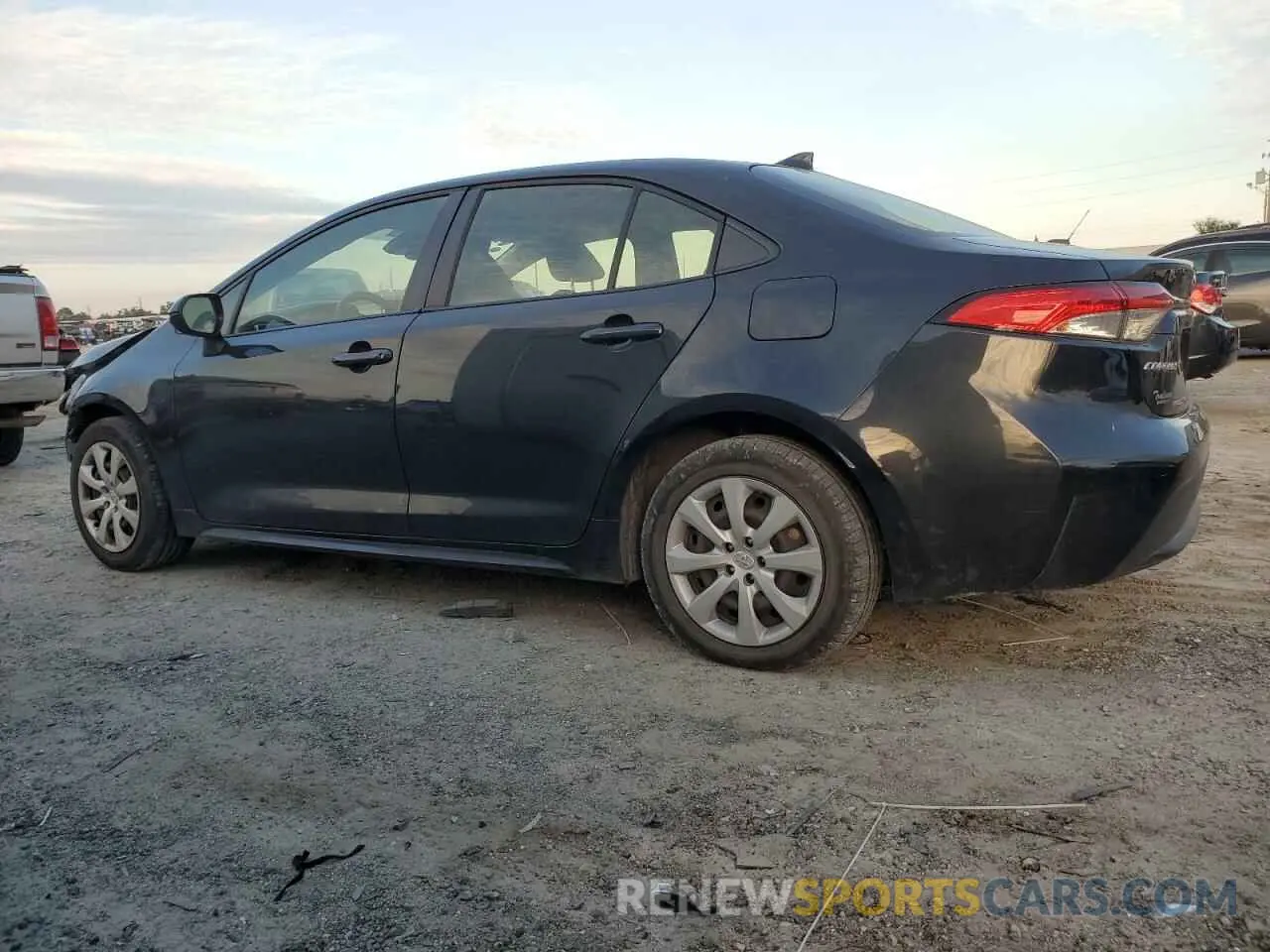 2 Photograph of a damaged car JTDEPRAEXLJ048135 TOYOTA COROLLA 2020