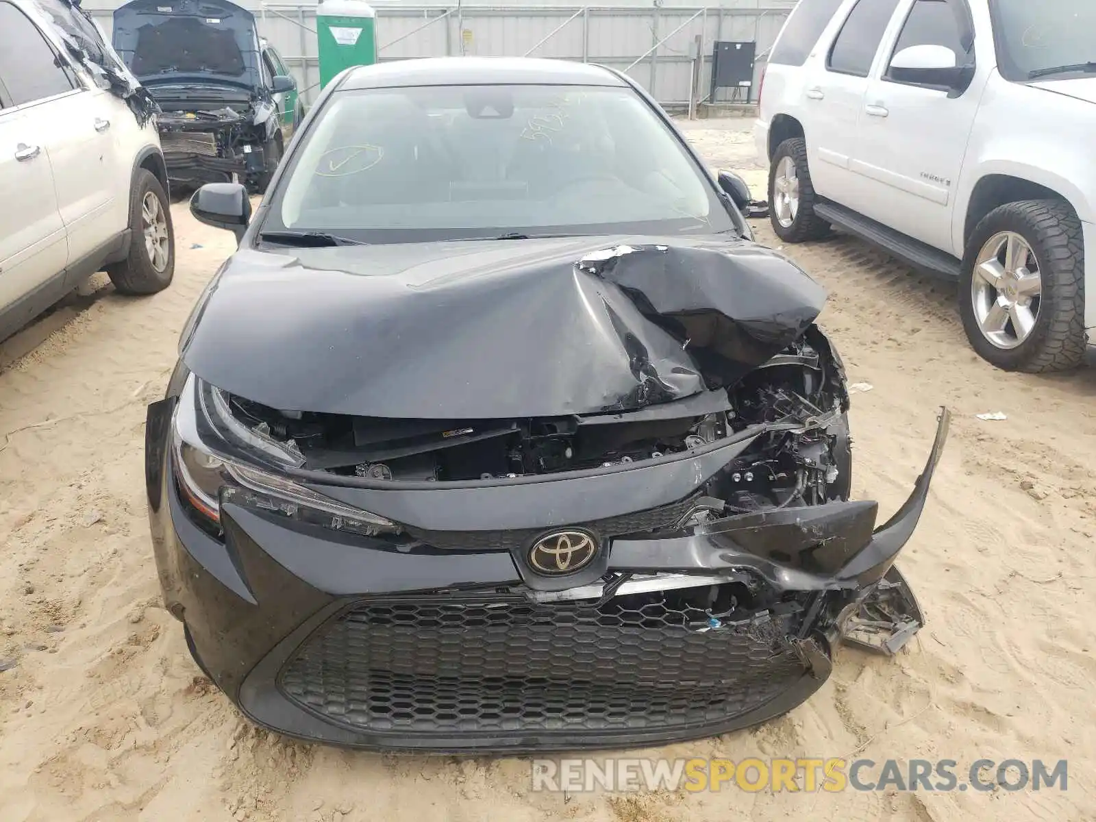 9 Photograph of a damaged car JTDEPRAEXLJ048667 TOYOTA COROLLA 2020