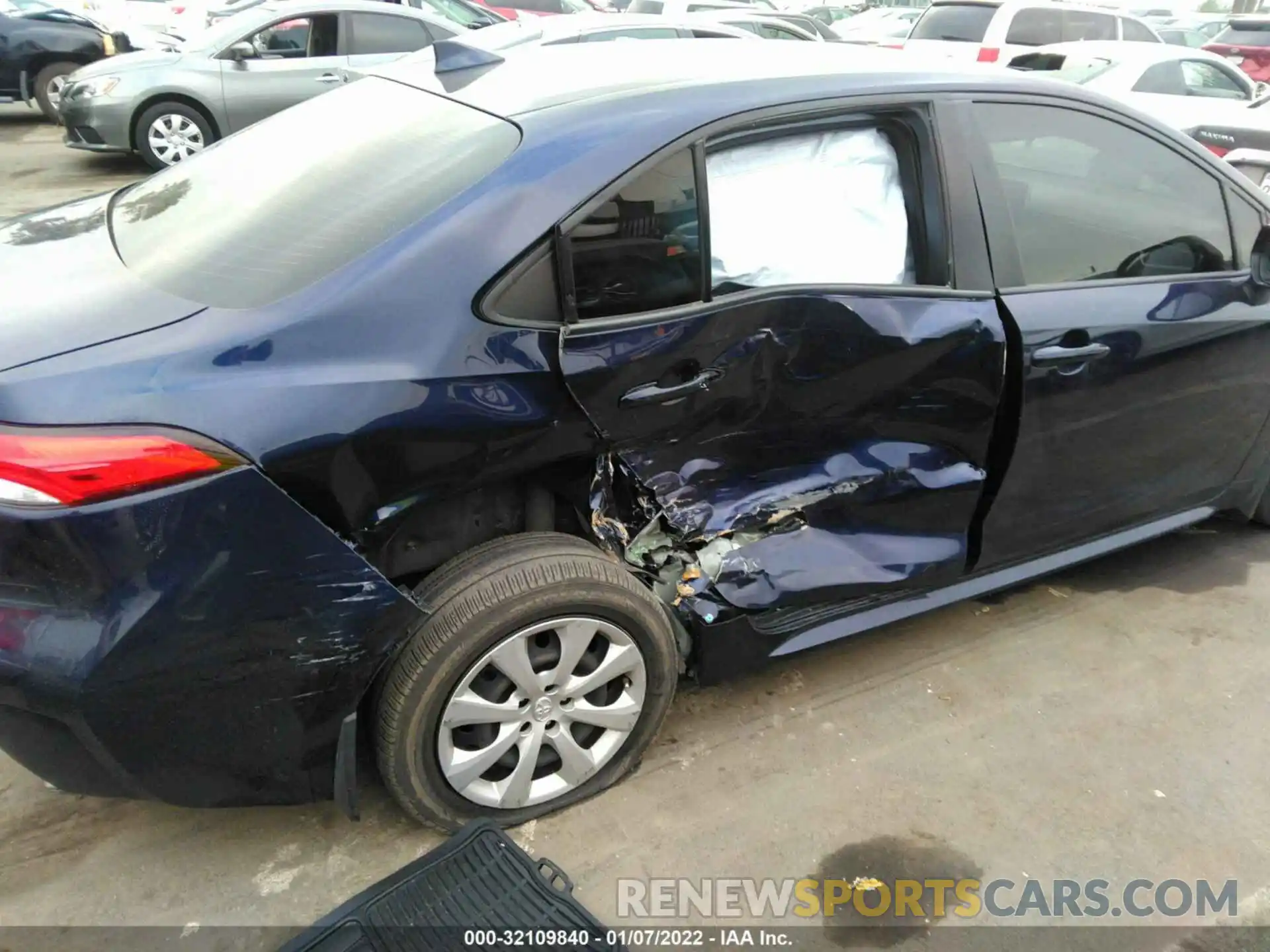 6 Photograph of a damaged car JTDEPRAEXLJ055392 TOYOTA COROLLA 2020