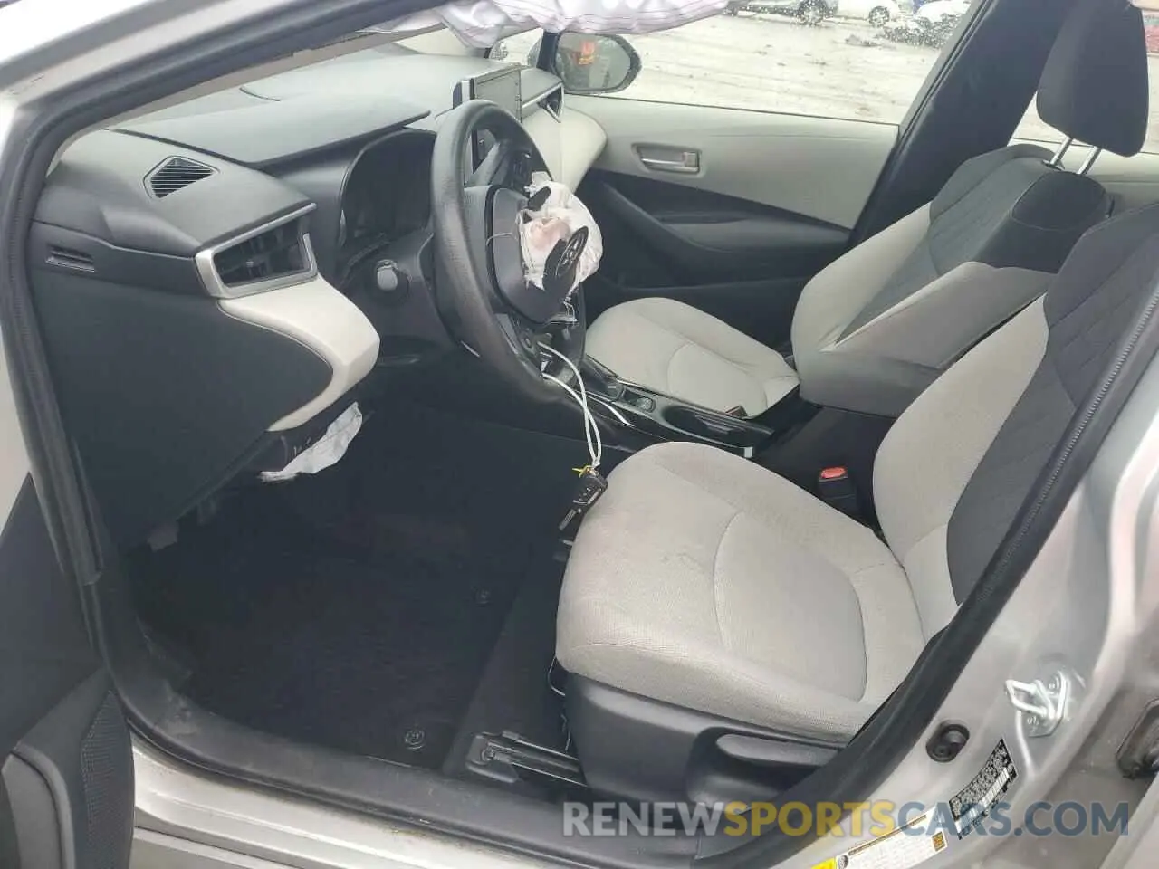 7 Photograph of a damaged car JTDEPRAEXLJ058745 TOYOTA COROLLA 2020