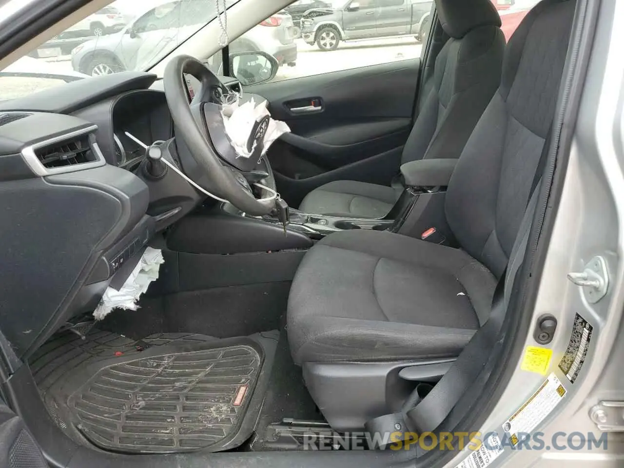 7 Photograph of a damaged car JTDEPRAEXLJ065047 TOYOTA COROLLA 2020