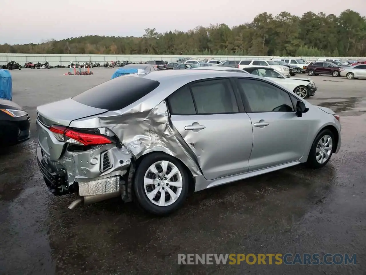 3 Photograph of a damaged car JTDEPRAEXLJ068420 TOYOTA COROLLA 2020