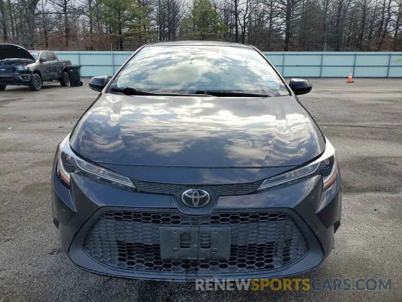5 Photograph of a damaged car JTDEPRAEXLJ070572 TOYOTA COROLLA 2020