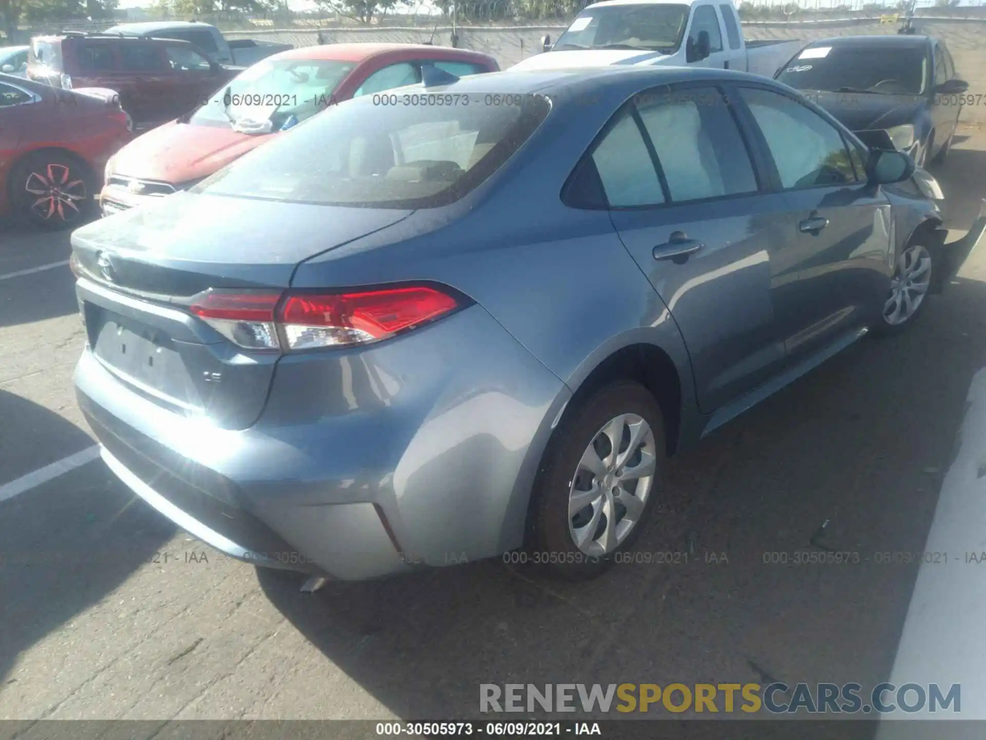 4 Photograph of a damaged car JTDEPRAEXLJ071561 TOYOTA COROLLA 2020