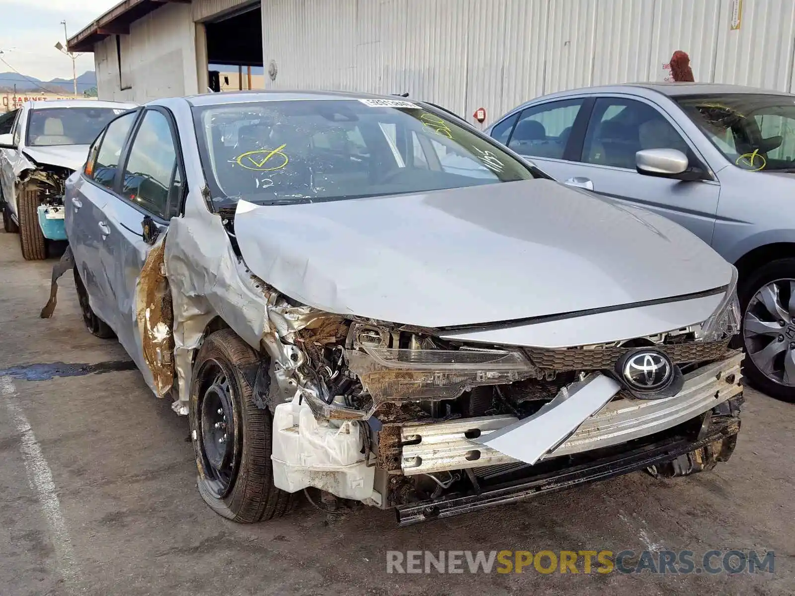 1 Photograph of a damaged car JTDEPRAEXLJ075609 TOYOTA COROLLA 2020