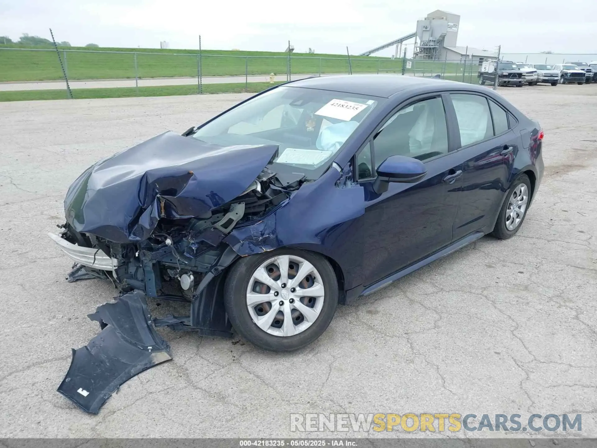 2 Photograph of a damaged car JTDEPRAEXLJ076453 TOYOTA COROLLA 2020