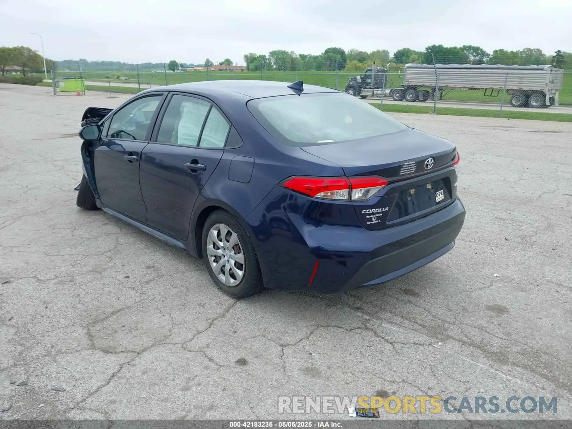 3 Photograph of a damaged car JTDEPRAEXLJ076453 TOYOTA COROLLA 2020
