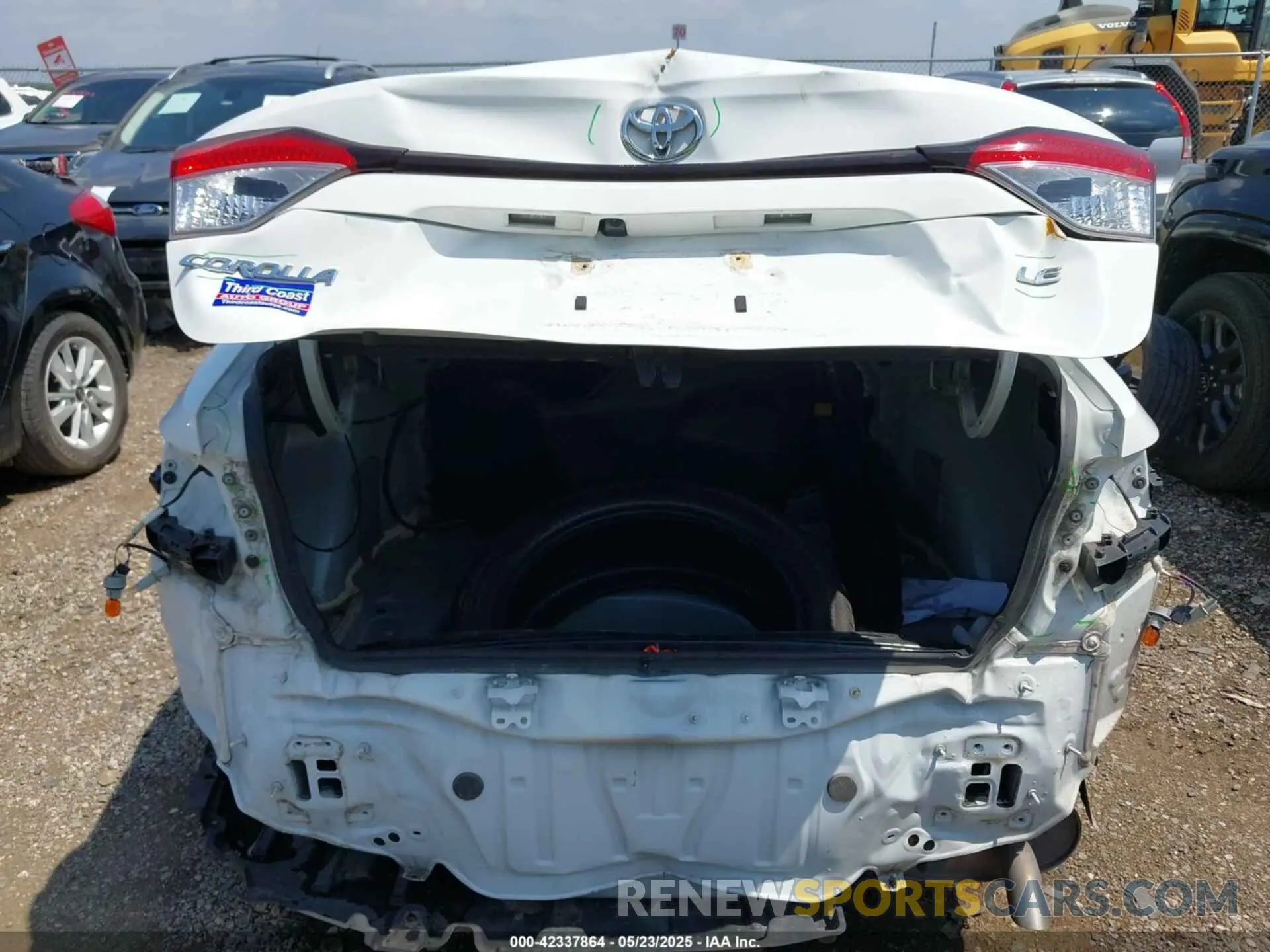 16 Photograph of a damaged car JTDEPRAEXLJ086075 TOYOTA COROLLA 2020
