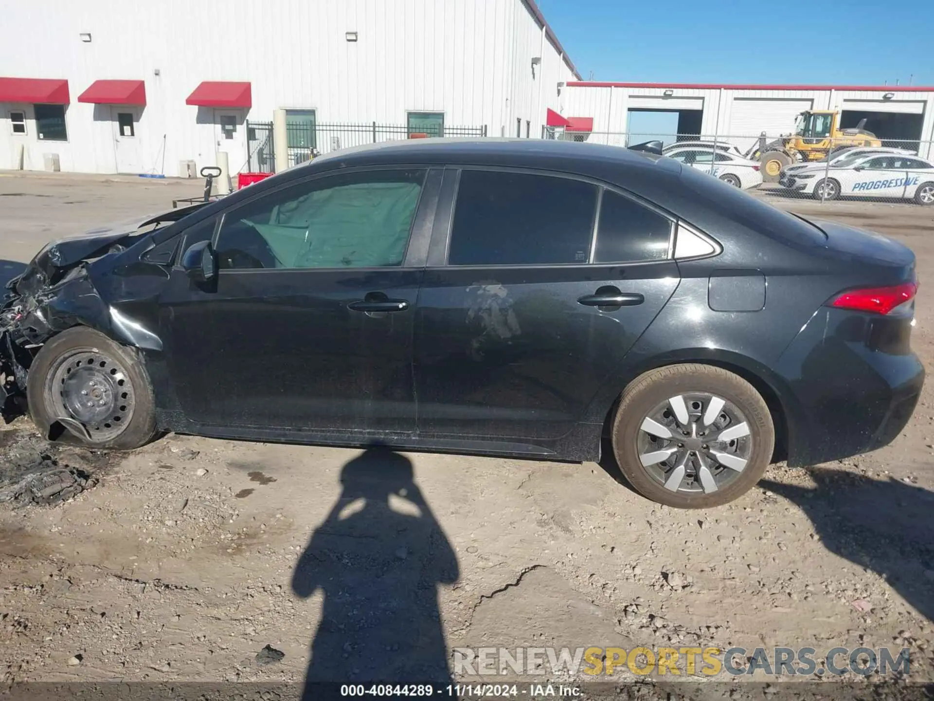 14 Photograph of a damaged car JTDEPRAEXLJ088361 TOYOTA COROLLA 2020