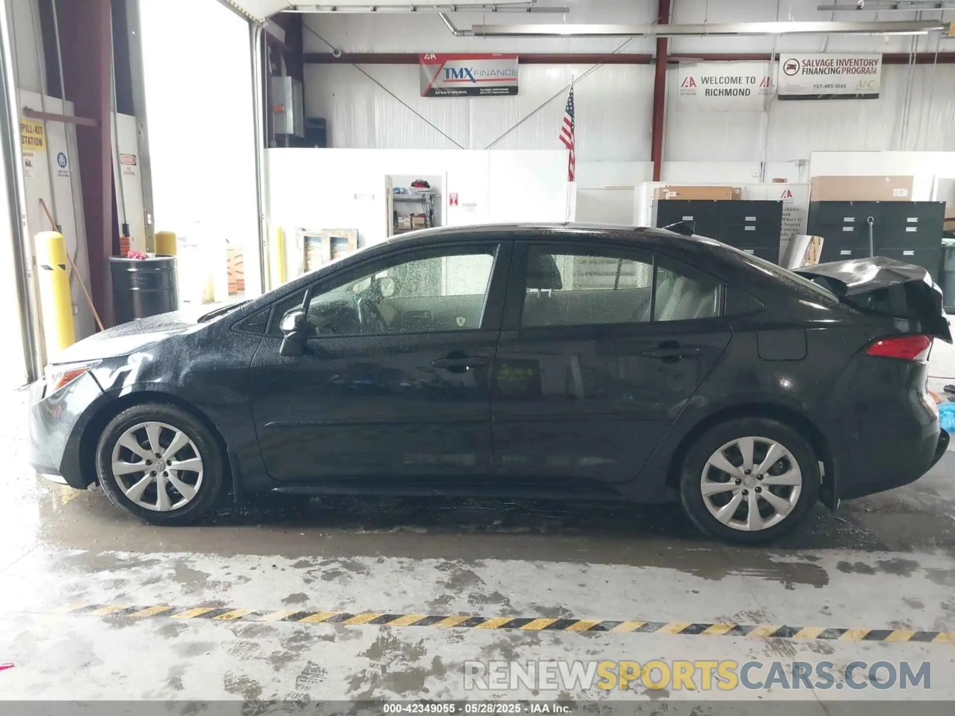 14 Photograph of a damaged car JTDEPRAEXLJ089882 TOYOTA COROLLA 2020