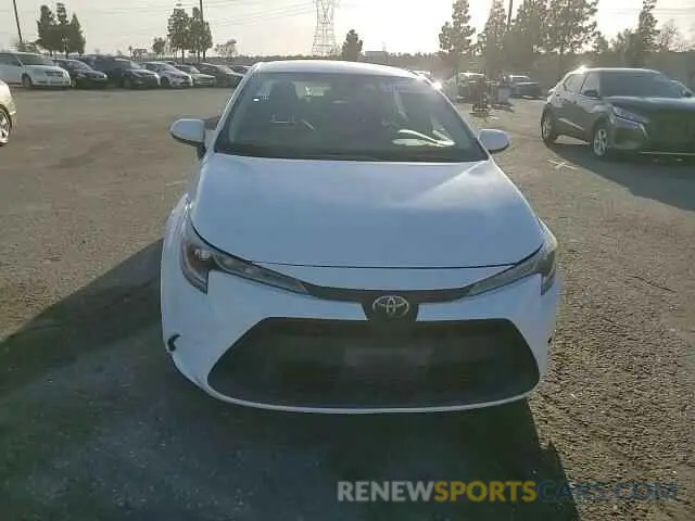 10 Photograph of a damaged car JTDEPRAEXLJ094791 TOYOTA COROLLA 2020