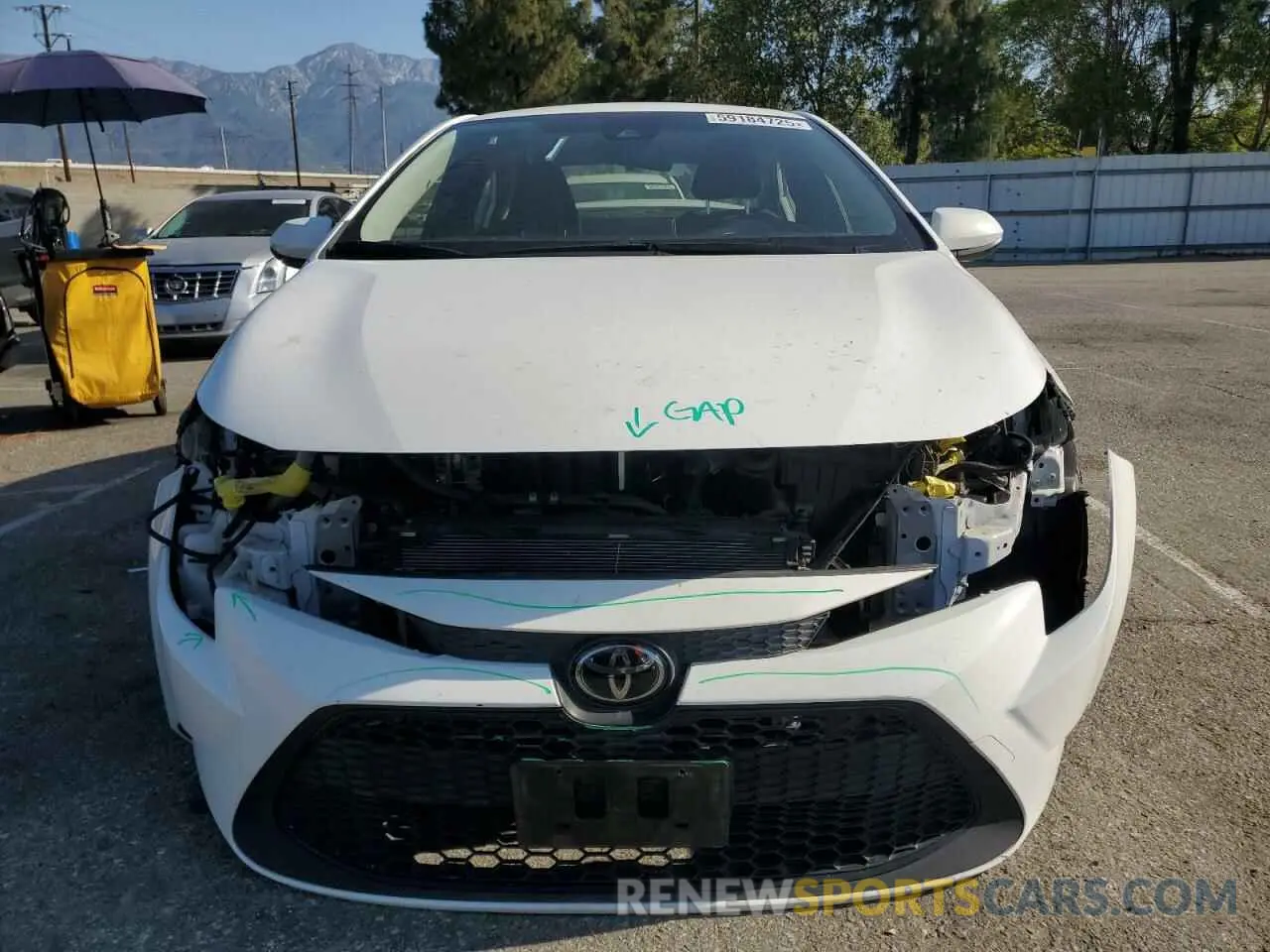 5 Photograph of a damaged car JTDEPRAEXLJ098923 TOYOTA COROLLA 2020