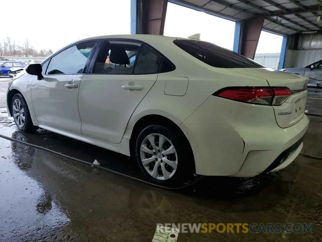 2 Photograph of a damaged car JTDEPRAEXLJ099909 TOYOTA COROLLA 2020