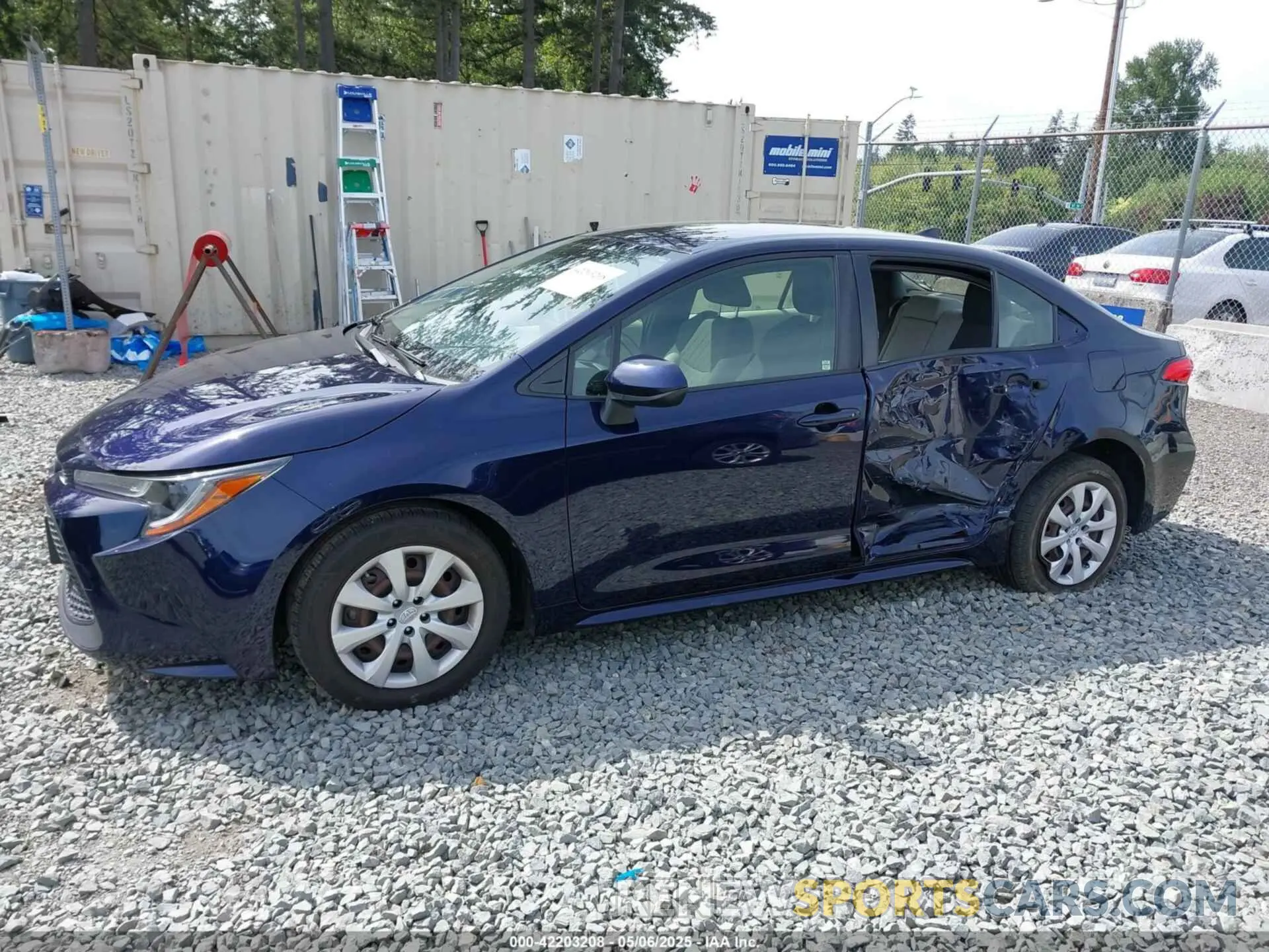 14 Photograph of a damaged car JTDEPRAEXLJ100881 TOYOTA COROLLA 2020