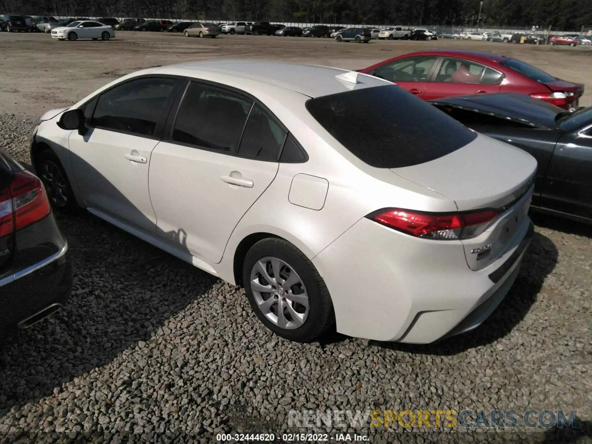 3 Photograph of a damaged car JTDEPRAEXLJ106096 TOYOTA COROLLA 2020