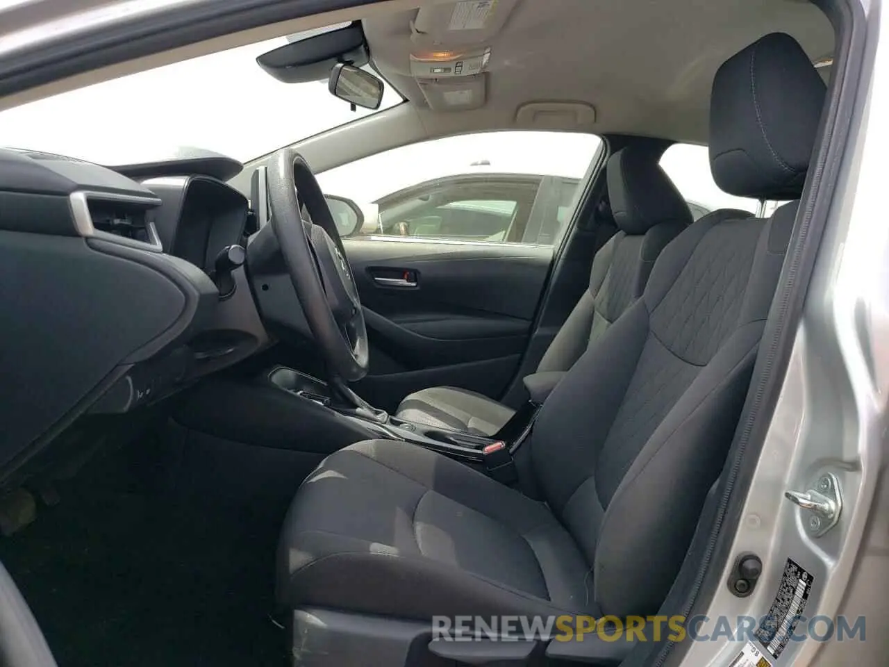 7 Photograph of a damaged car JTDEPRAEXLJ106390 TOYOTA COROLLA 2020