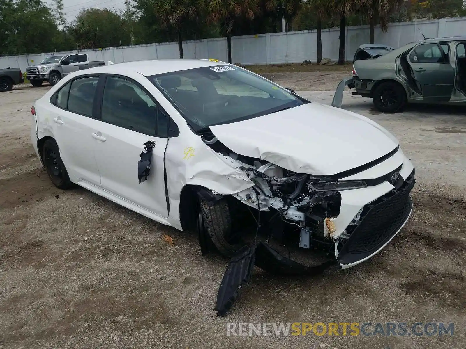 1 Photograph of a damaged car JTDEPRAEXLJ108950 TOYOTA COROLLA 2020