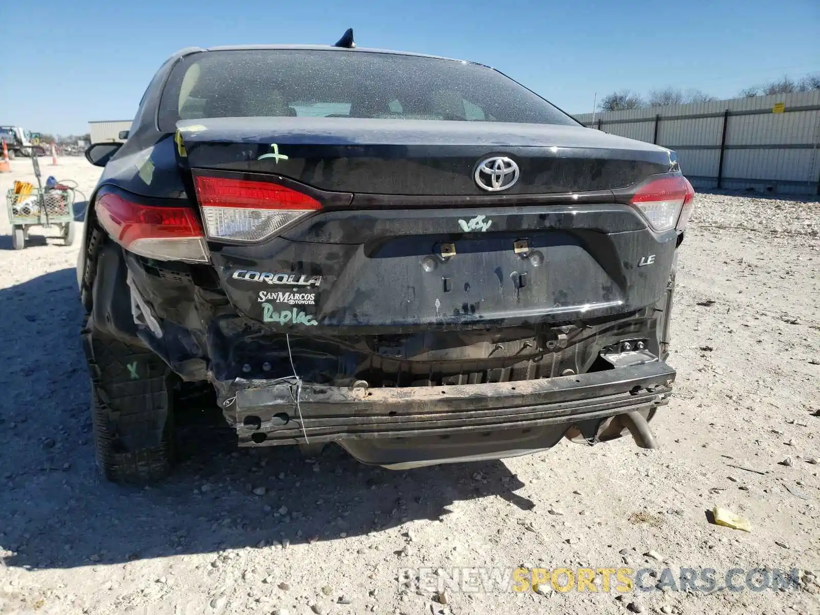 9 Photograph of a damaged car JTDEPRAEXLJ112917 TOYOTA COROLLA 2020