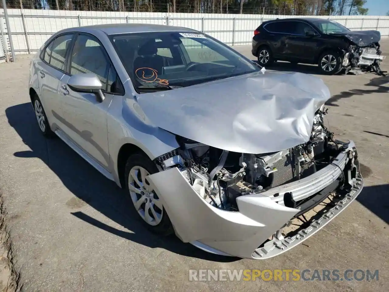 1 Photograph of a damaged car JTDEPRAEXLJ113792 TOYOTA COROLLA 2020