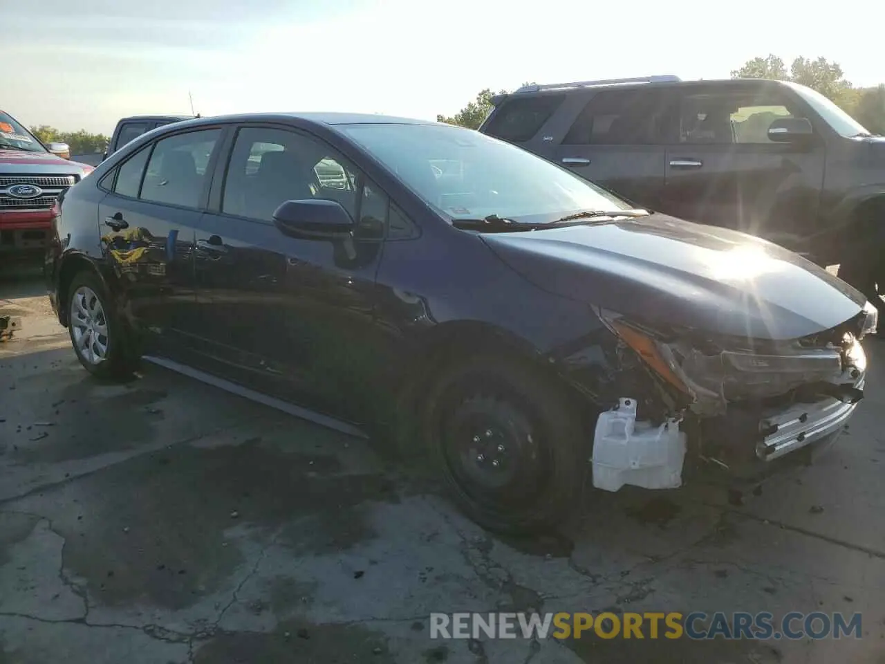 4 Photograph of a damaged car JTDEPRAEXLJ114523 TOYOTA COROLLA 2020