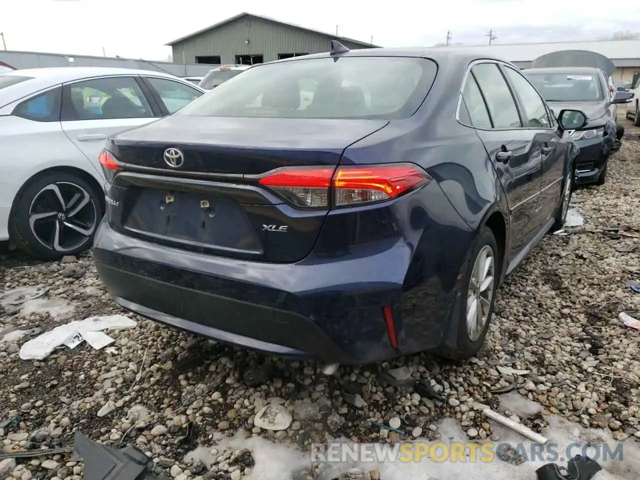 4 Photograph of a damaged car JTDFPRAE1LJ003606 TOYOTA COROLLA 2020