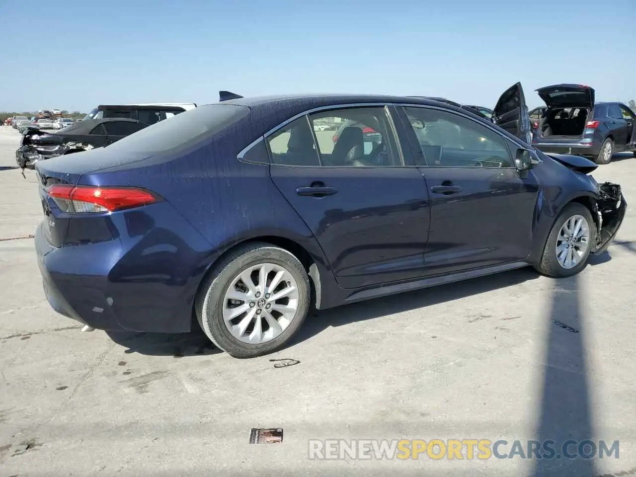 3 Photograph of a damaged car JTDFPRAE4LJ018567 TOYOTA COROLLA 2020