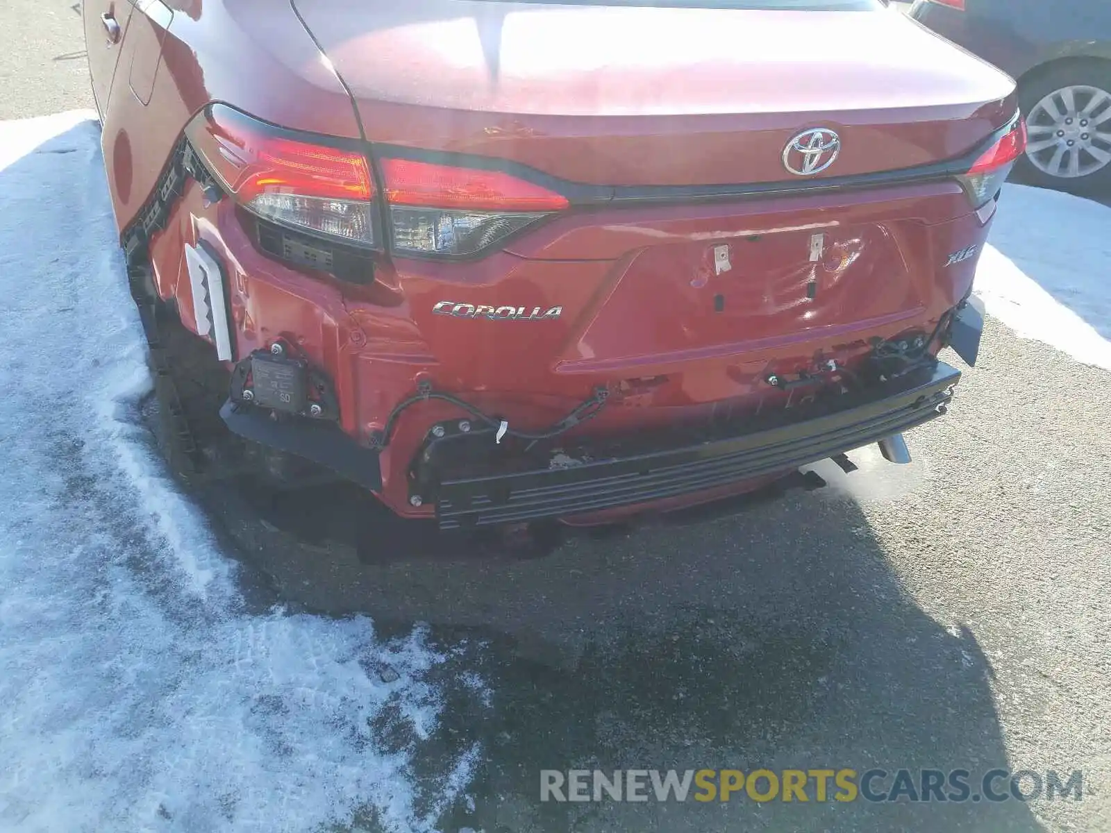 9 Photograph of a damaged car JTDFPRAEXLJ012711 TOYOTA COROLLA 2020