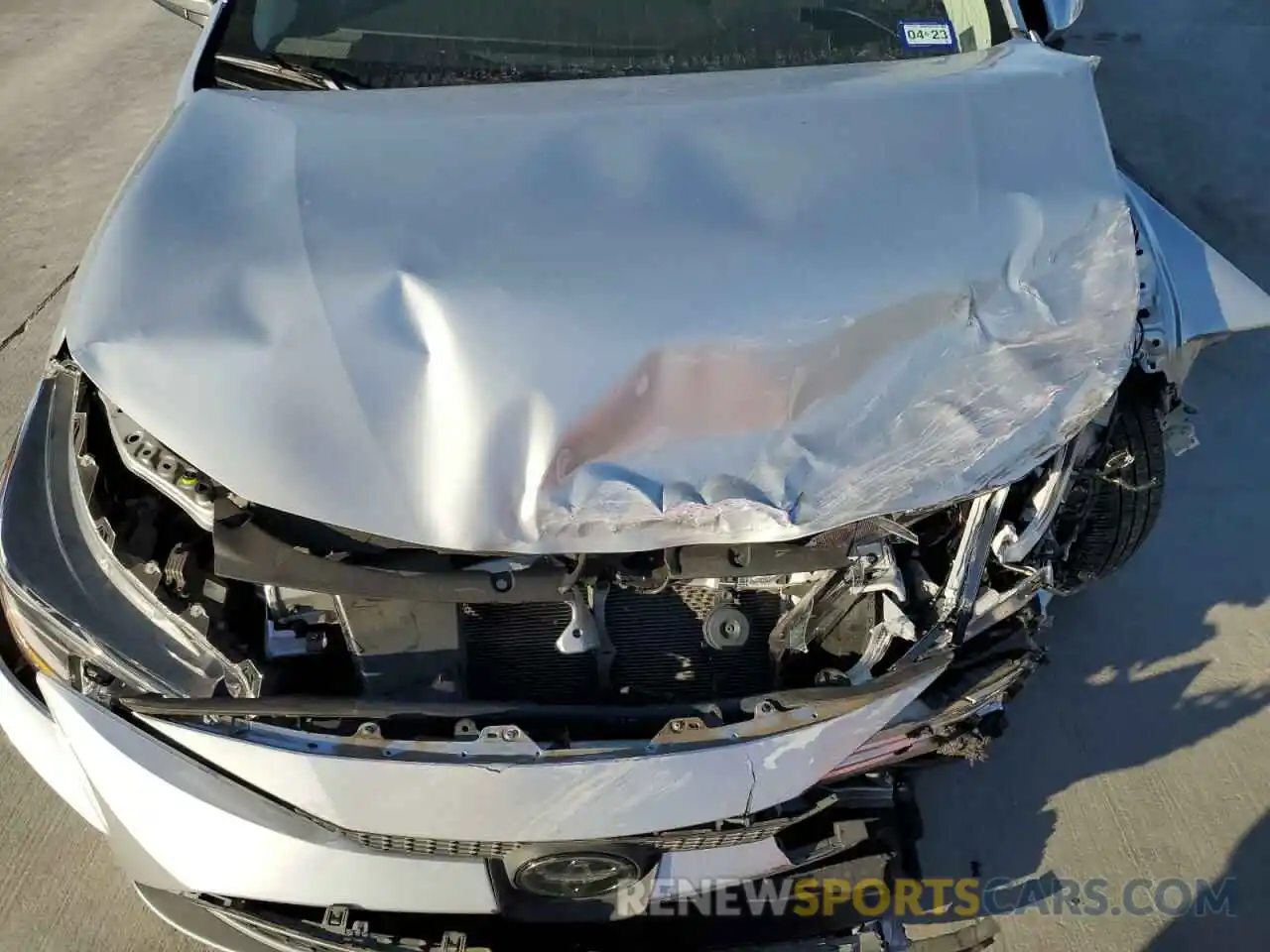 11 Photograph of a damaged car JTDFPRAEXLJ014619 TOYOTA COROLLA 2020