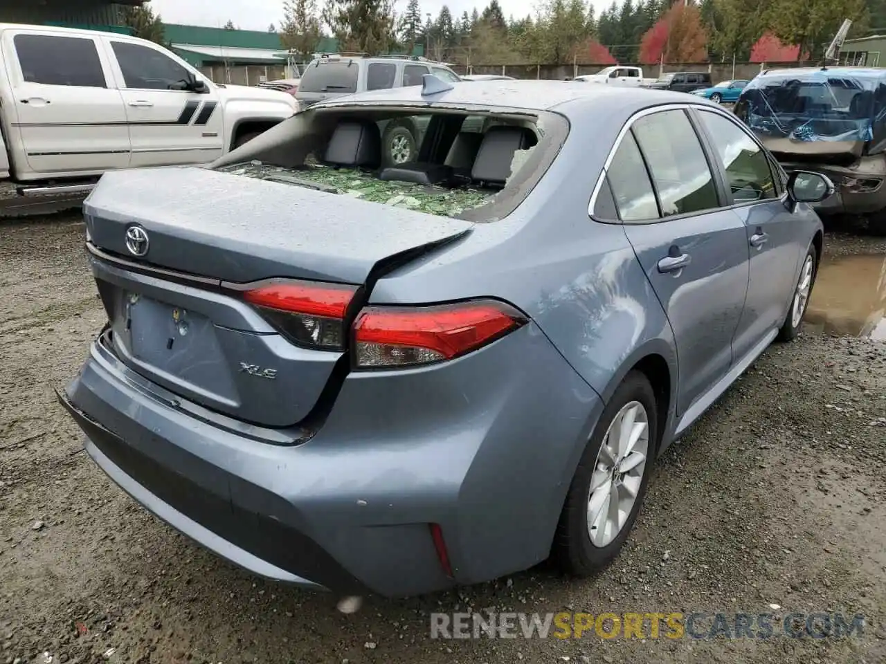 4 Photograph of a damaged car JTDFPRAEXLJ114624 TOYOTA COROLLA 2020