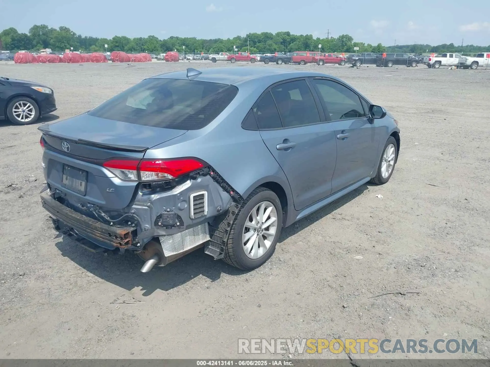 4 Photograph of a damaged car JTDHPRAE1LJ004134 TOYOTA COROLLA 2020