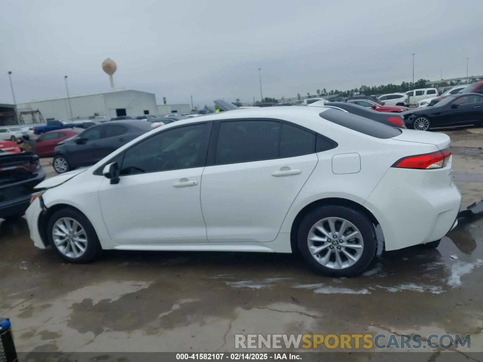 14 Photograph of a damaged car JTDHPRAE2LJ039992 TOYOTA COROLLA 2020