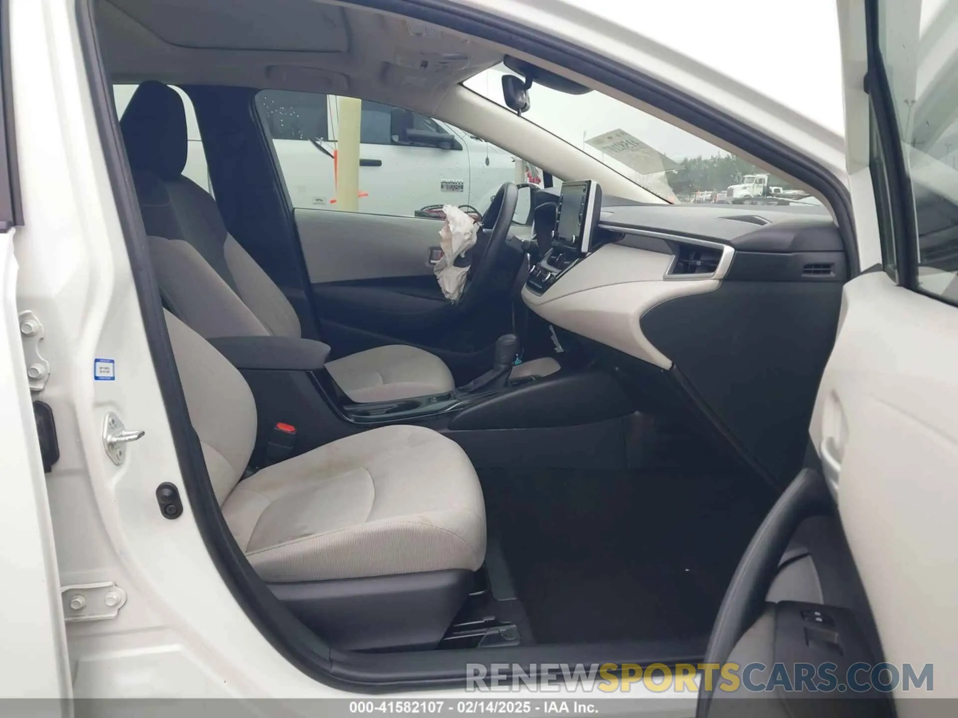 5 Photograph of a damaged car JTDHPRAE2LJ039992 TOYOTA COROLLA 2020