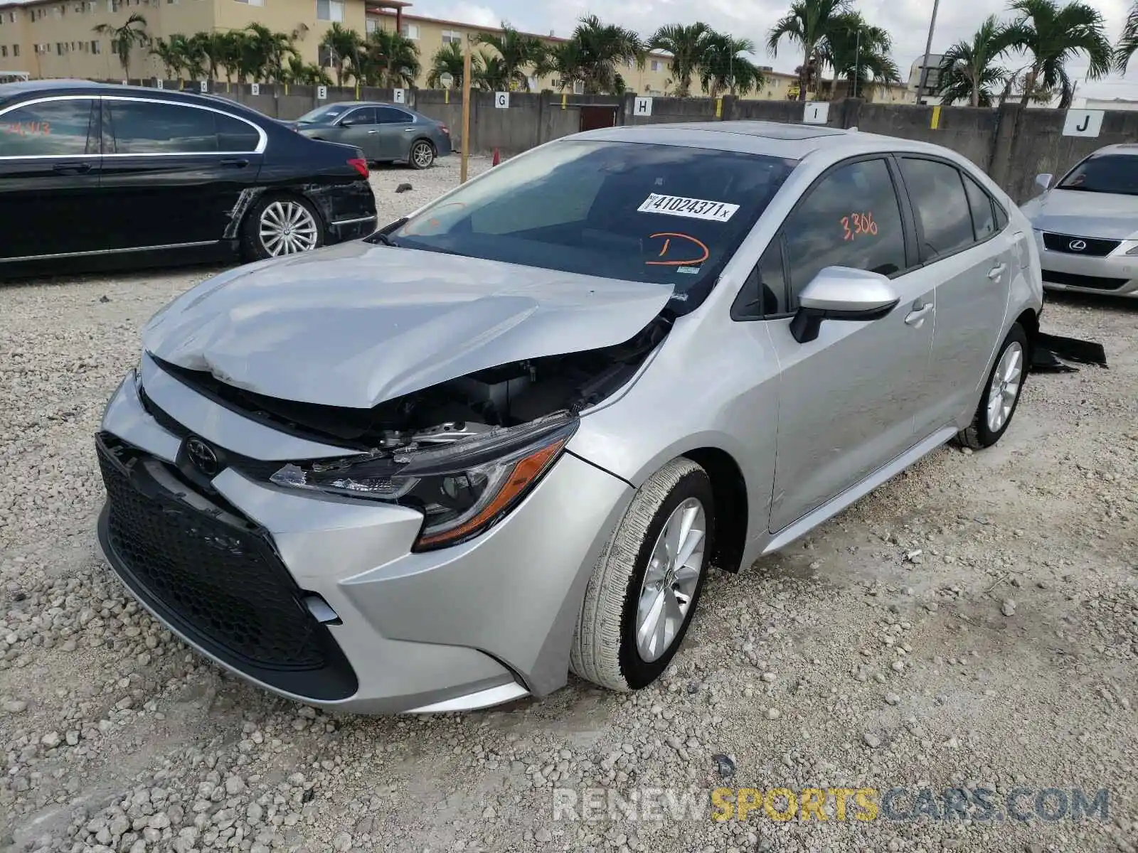 2 Photograph of a damaged car JTDHPRAE5LJ068435 TOYOTA COROLLA 2020