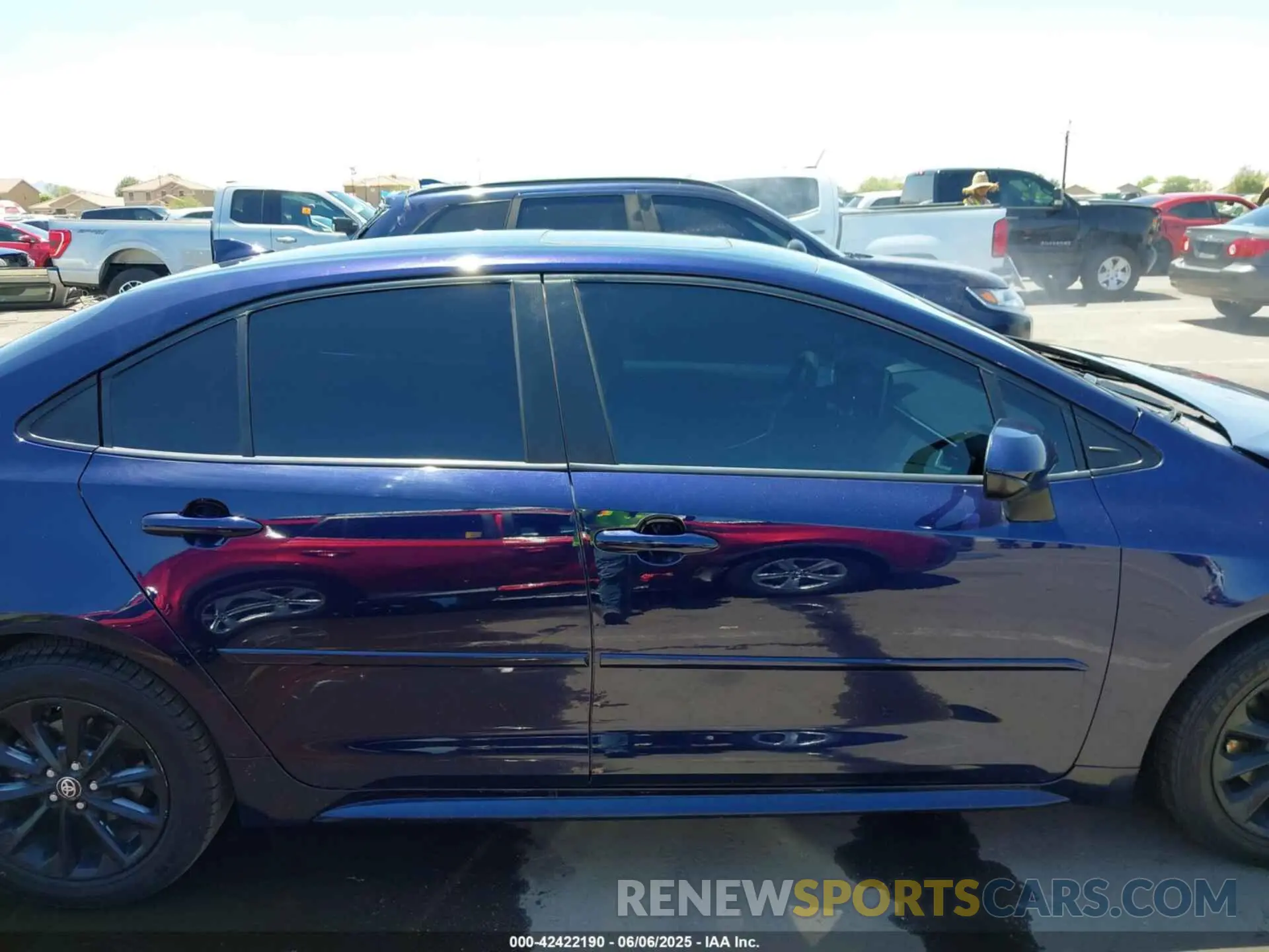 14 Photograph of a damaged car JTDHPRAE6LJ054401 TOYOTA COROLLA 2020