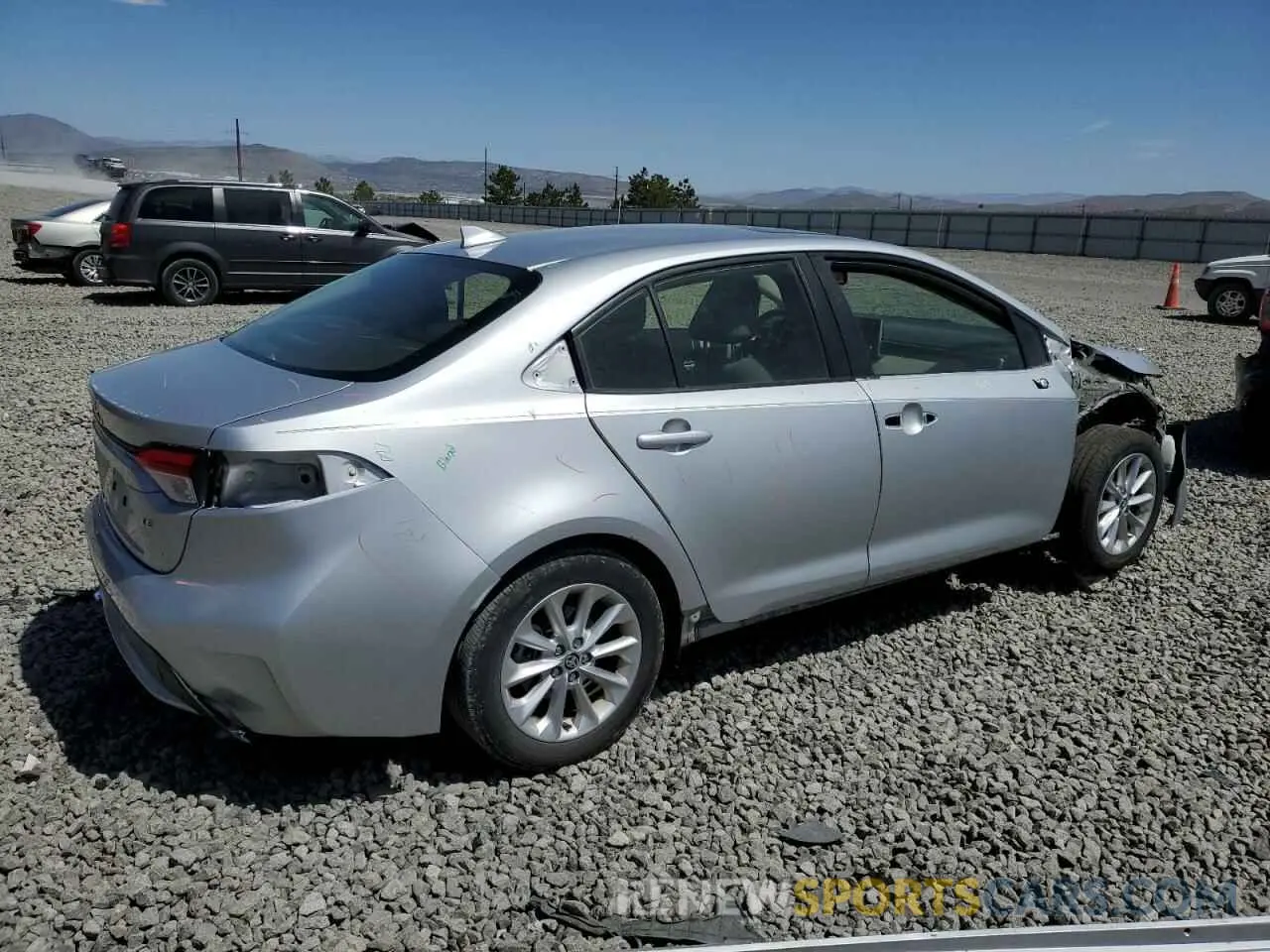 3 Photograph of a damaged car JTDHPRAE8LJ015115 TOYOTA COROLLA 2020