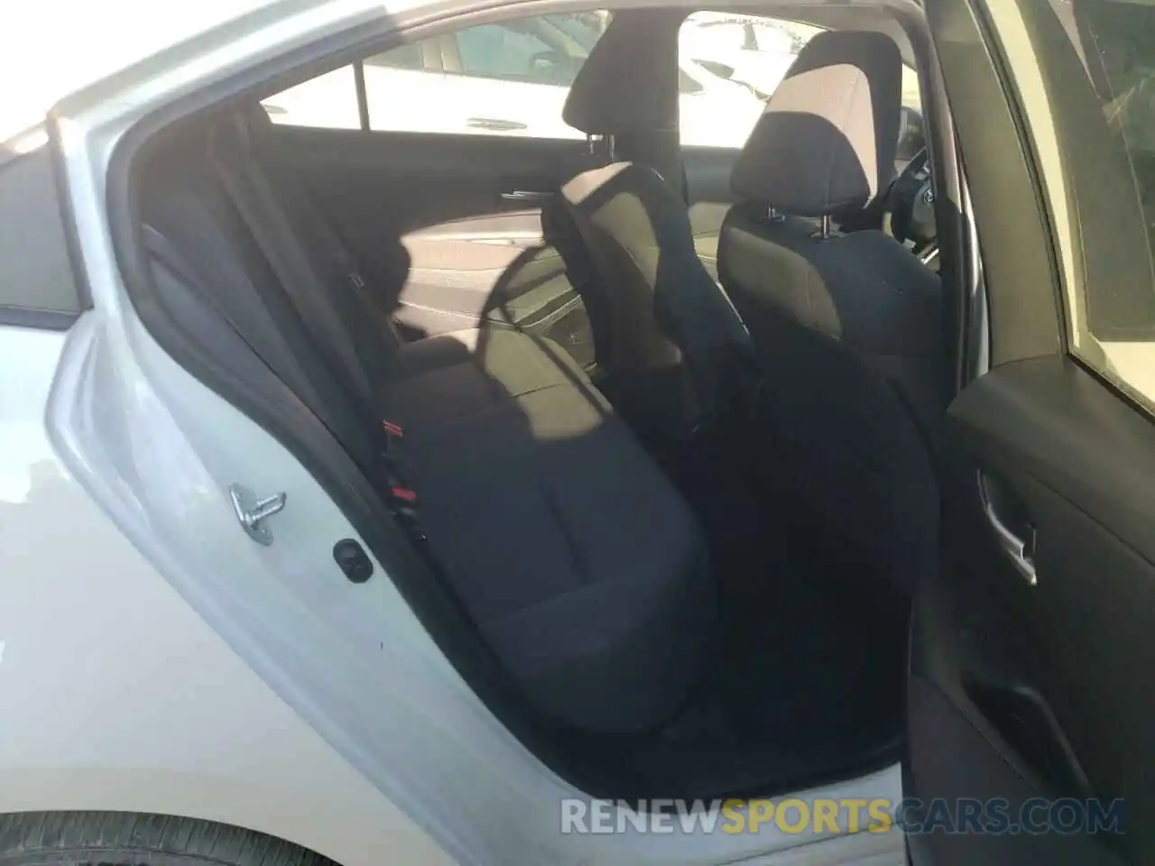 6 Photograph of a damaged car JTDHPRAEXLJ022566 TOYOTA COROLLA 2020