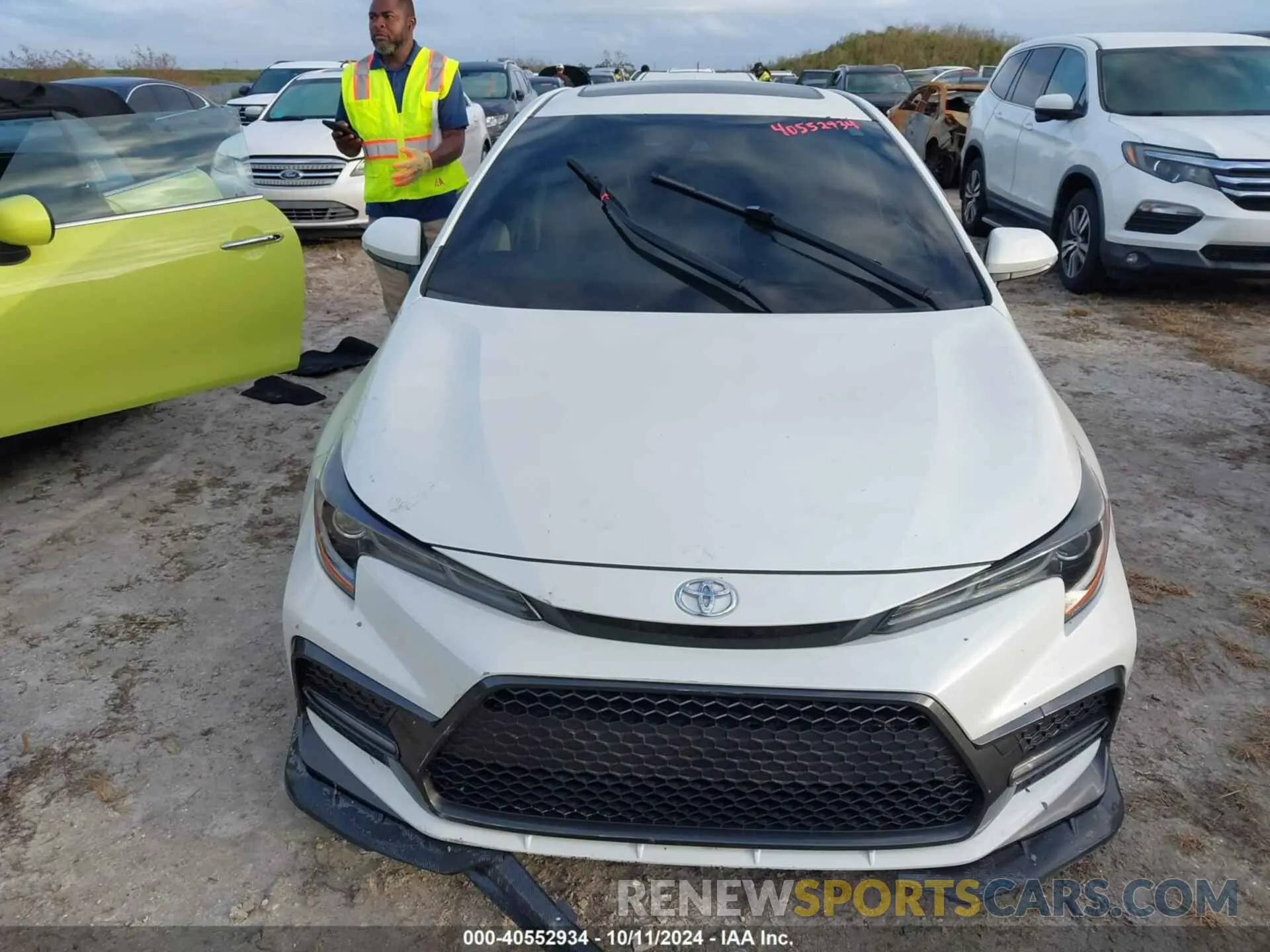 13 Photograph of a damaged car JTDM4RCE0LJ036268 TOYOTA COROLLA 2020